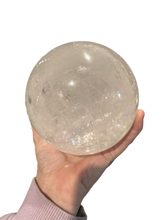 Load image into Gallery viewer, 3kg Clear Quartz Sphere