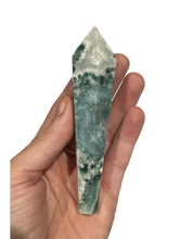 Load image into Gallery viewer, Moss Agate Wand