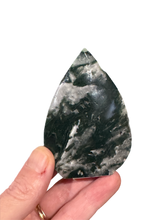 Load image into Gallery viewer, Moss Agate Freeform