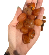 Load image into Gallery viewer, Carnelian Tumble