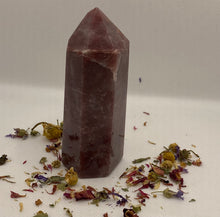 Load image into Gallery viewer, Strawberry Quartz Polished Points