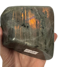 Load image into Gallery viewer, Labradorite Freeform