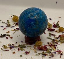 Load image into Gallery viewer, Apatite Spheres