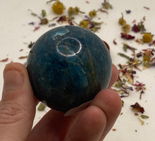 Load image into Gallery viewer, Apatite Spheres