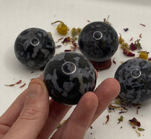 Load image into Gallery viewer, Gabbro Indigo Spheres
