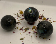 Load image into Gallery viewer, Labradorite Spheres