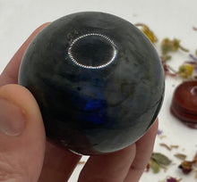 Load image into Gallery viewer, Labradorite Spheres