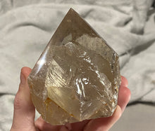 Load image into Gallery viewer, Smoky Quartz Semi Polished Cut Base Points