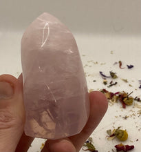 Load image into Gallery viewer, Rose Quartz Flame