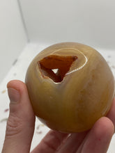 Load image into Gallery viewer, Agate Spheres