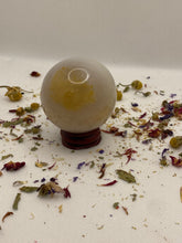 Load image into Gallery viewer, Agate Spheres