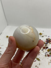Load image into Gallery viewer, Agate Spheres