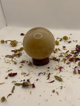 Load image into Gallery viewer, Agate Spheres