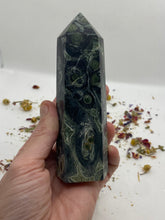 Load image into Gallery viewer, Kambaba Jasper Tower