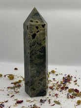 Load image into Gallery viewer, Ocean Jasper 17cm Tower