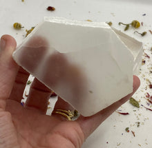 Load image into Gallery viewer, Selenite TV Stones