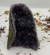 Load image into Gallery viewer, Amethyst Freeform