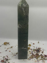 Load image into Gallery viewer, Moss Agate Tower