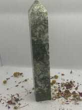 Load image into Gallery viewer, Moss Agate Tower