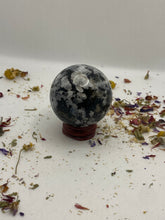 Load image into Gallery viewer, Moonstone Sphere
