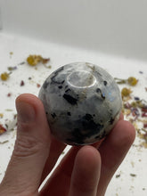 Load image into Gallery viewer, Moonstone Sphere