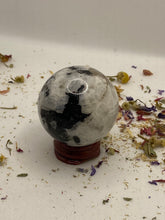 Load image into Gallery viewer, Moonstone Sphere