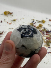 Load image into Gallery viewer, Moonstone Sphere