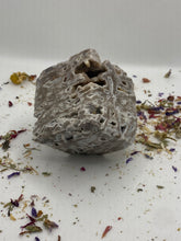 Load image into Gallery viewer, Sphalerite Floating Cube