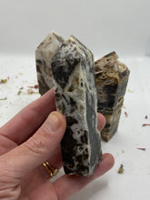 Load image into Gallery viewer, Sphalerite Tower