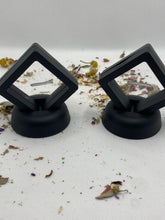 Load image into Gallery viewer, Aquamarine Specimen in frame