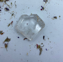 Load image into Gallery viewer, Clear Quartz Faceted Heart