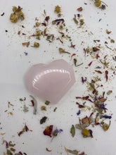 Load image into Gallery viewer, Pink Mangano Heart