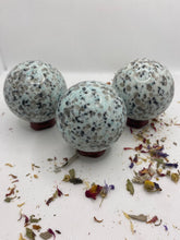 Load image into Gallery viewer, Kiwi Jasper Sphere