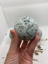 Load image into Gallery viewer, Kiwi Jasper Sphere