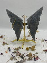 Load image into Gallery viewer, Labradorite Butterfly Wings