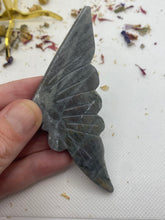 Load image into Gallery viewer, Labradorite Butterfly Wings