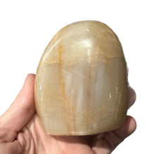 Load image into Gallery viewer, Peach Moonstone Freeform