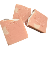 Load image into Gallery viewer, Rose Quartz Handmade Soap