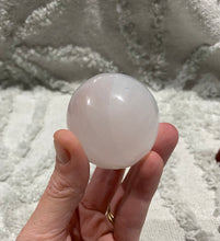 Load image into Gallery viewer, Selenite Spheres