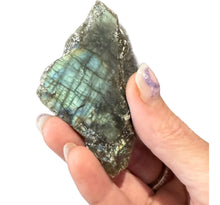 Load image into Gallery viewer, Labradorite Slices
