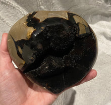 Load image into Gallery viewer, Black Septarian Heart