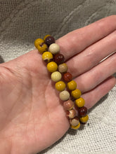 Load image into Gallery viewer, Mookaite Bead Bracelet