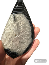 Load image into Gallery viewer, Black Agate Flame