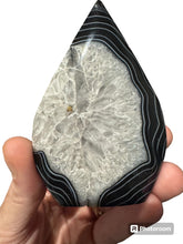 Load image into Gallery viewer, Black Agate Flame