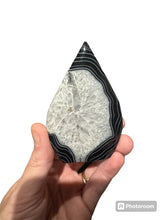 Load image into Gallery viewer, Black Agate Flame