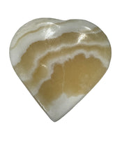 Load image into Gallery viewer, Aragonite Heart Bowl