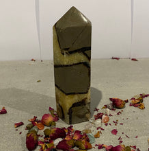 Load image into Gallery viewer, Septarian Towers