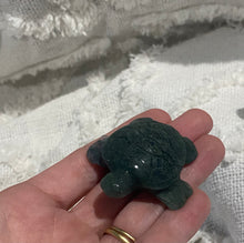 Load image into Gallery viewer, Moss Agate Turtle