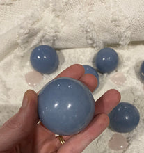 Load image into Gallery viewer, Angelite Sphere