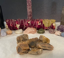 Load image into Gallery viewer, Feldspar Rough